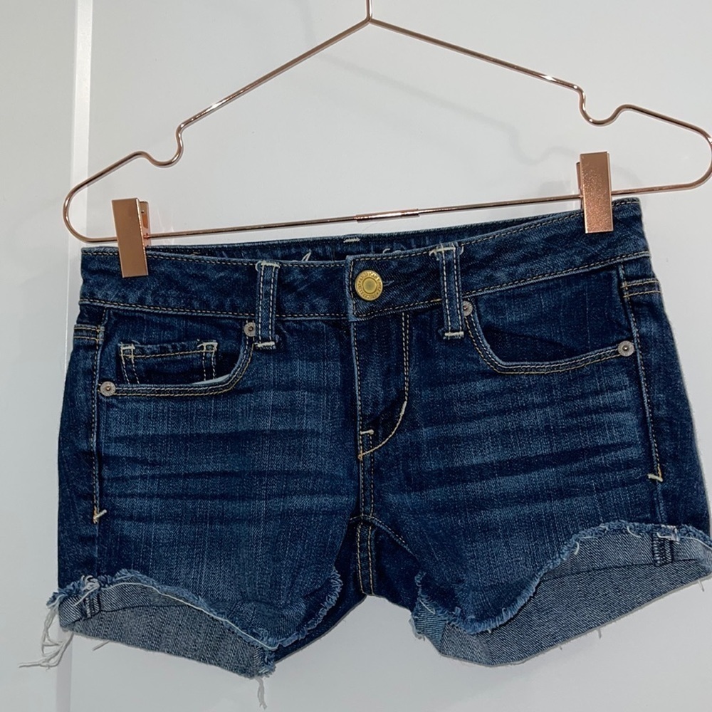 AMERICAN EAGLE OUTFITTERS SKINNY STRETCH JEAN SHORTS